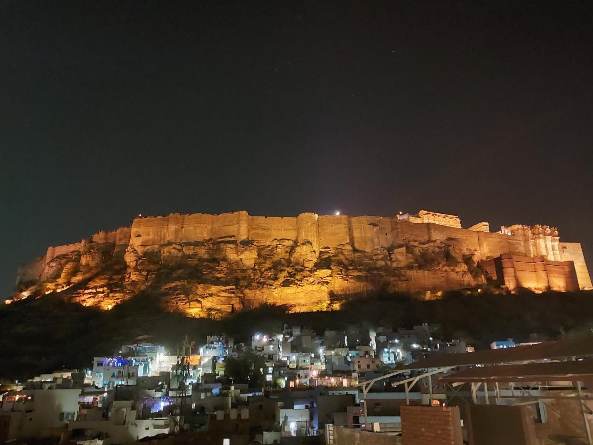 Blue Stay Jodhpur จ๊อดปูร์ ภายนอก รูปภาพ